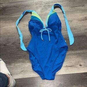 NWT Robin Piccone one piece swim swimwear